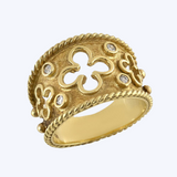 Cathy Clover with Diamonds Ring