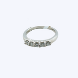 Shared-Prong 5 Diamond Ring