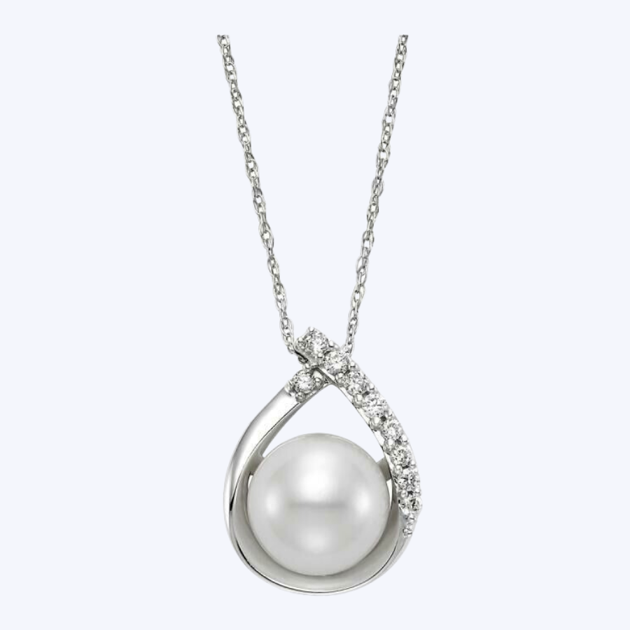 Victoria Diamond and Pearl Necklace