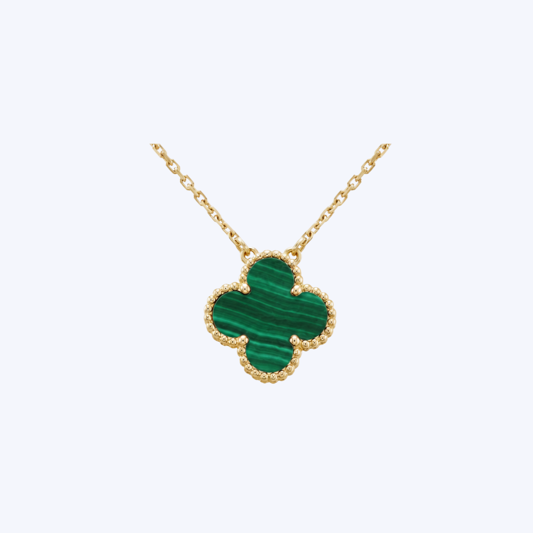 18K Yellow Gold 15mm Clover Pendant Necklace (BCO)