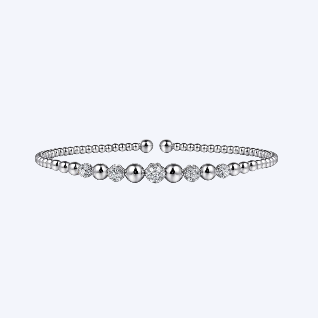 Bujukan Diamond Stations Bangle