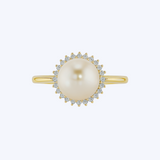 Elegant Pearl and Diamond Halo Ring