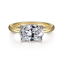 Load image into Gallery viewer, Sandi Horizontal Oval Diamond Engagement Ring
