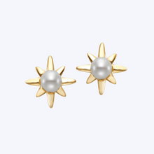 Load image into Gallery viewer, Star Pearl Studs
