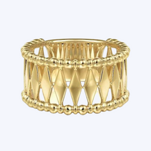 Load image into Gallery viewer, Classic Wide Band Ladies Ring
