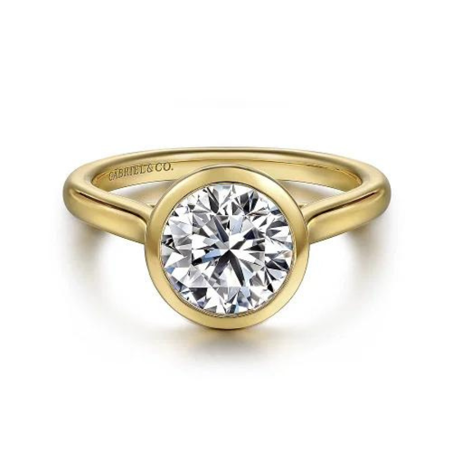 Giovana Round Bezel Set Diamond Ring