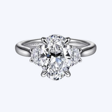 Load image into Gallery viewer, Devon Oval Three Stone Diamond Engagement Ring
