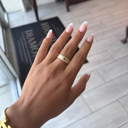 Diamond Lined Gold Ring