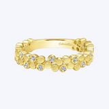 Cluster Bubble Ring Band with Diamond Stations