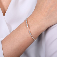 Load image into Gallery viewer, Bujukan Bead Cuff Bracelet with Diamond Pave Spikes
