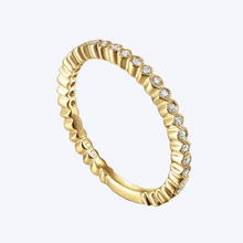 Load image into Gallery viewer, Scalloped Stackable Diamond Band
