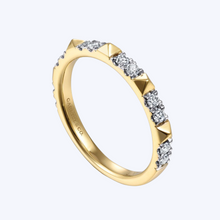 Load image into Gallery viewer, Alternating Diamond and Pyramid Stackable Ring
