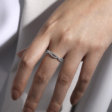 Libra Twisted Diamond Ring